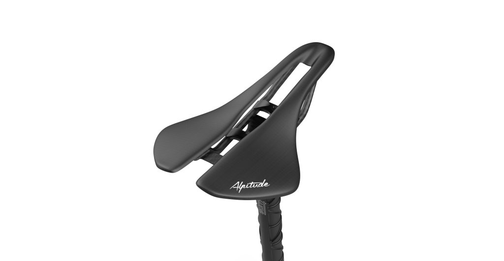 GARDENA-ALPITUDE-CARBON-SADDLE