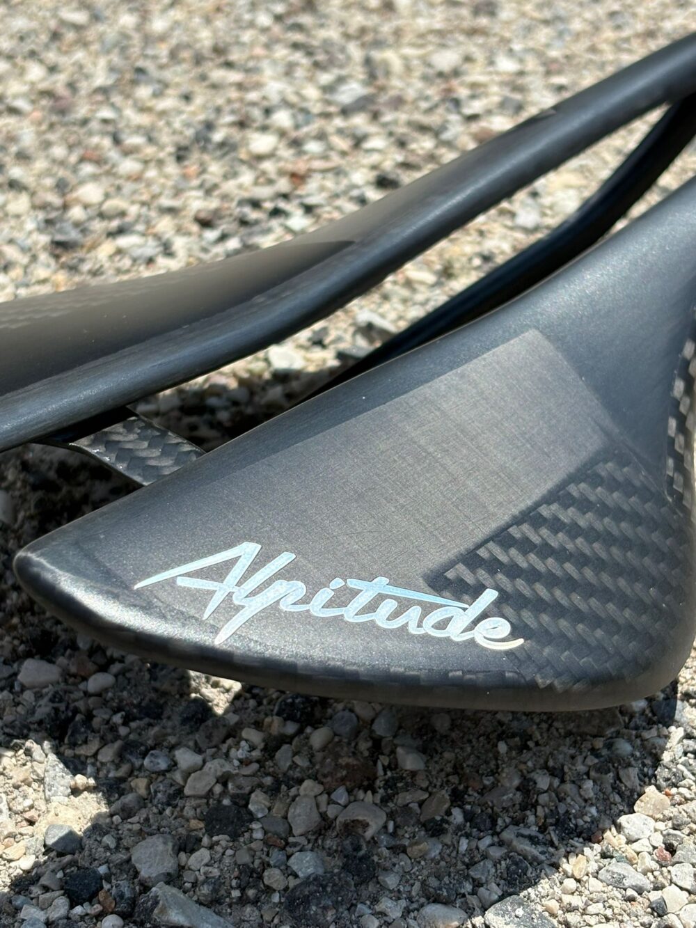 Alpitude gardena giro limited edition saddle carbon 2026 Alpitude gardena giro limited edition saddle carbon 2026